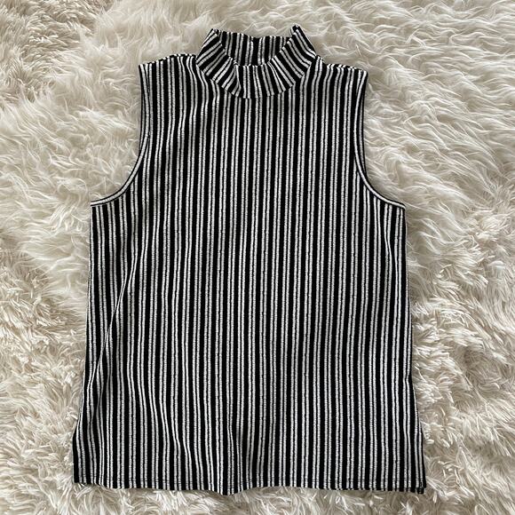 Cable & Gauge Vertical Stripe Mock Neck Tank, size M - Picture 1 of 10